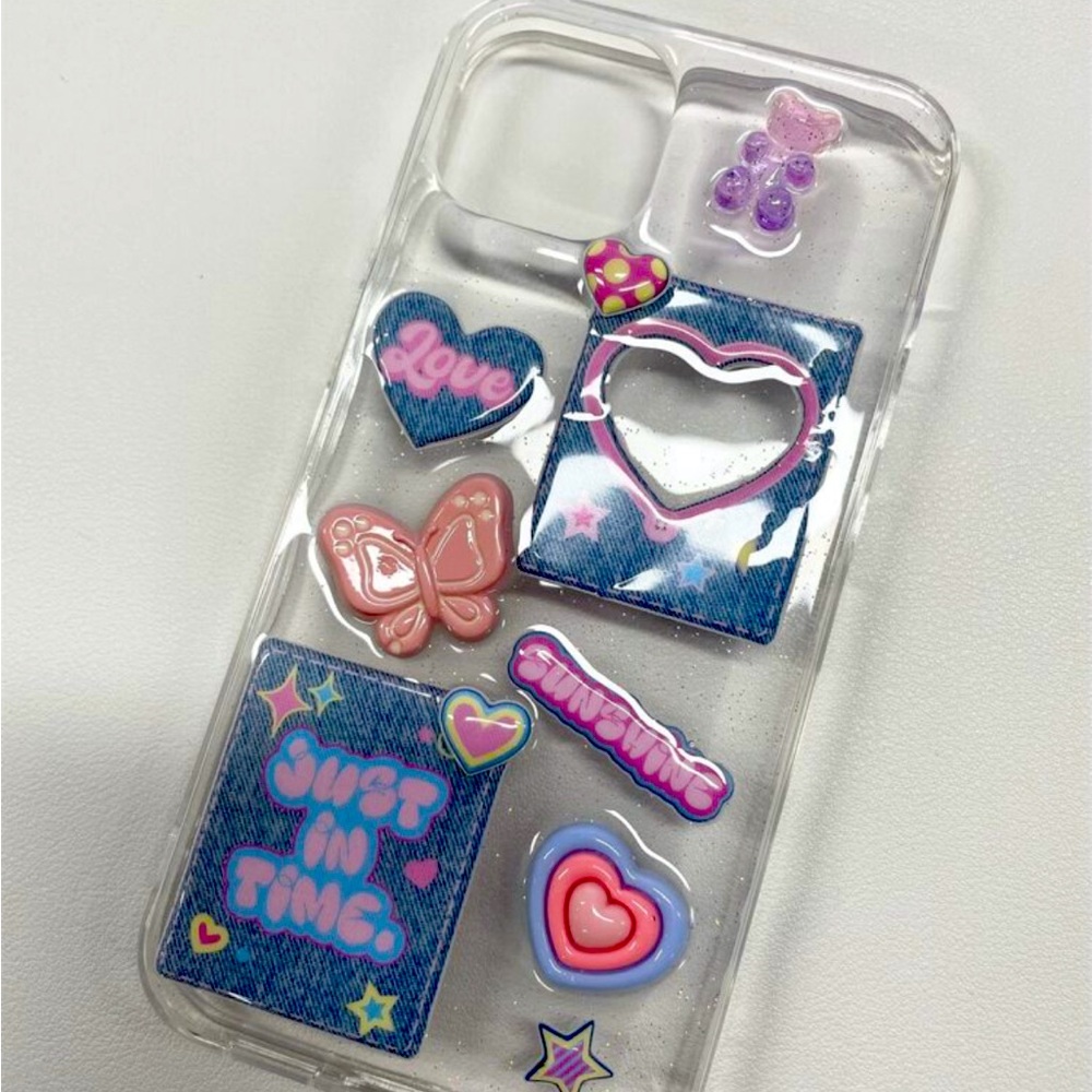 Heart ❤️ pattern clear phone case iPhone 13
